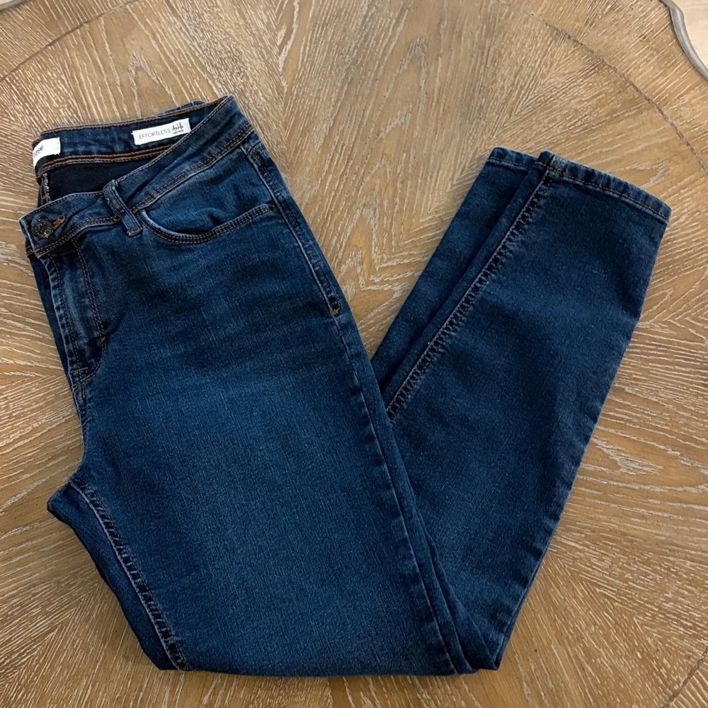 Kensie Effortless Ankle Dark Wash Mid Rise Skinny Jeans 10/30 - Picture 8 of 11